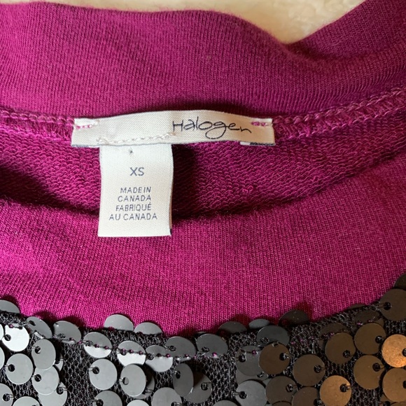 Beautiful purple with black sequence sweater - Picture 3 of 3